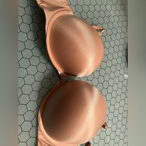 Victoria Secret Bombshell Bra